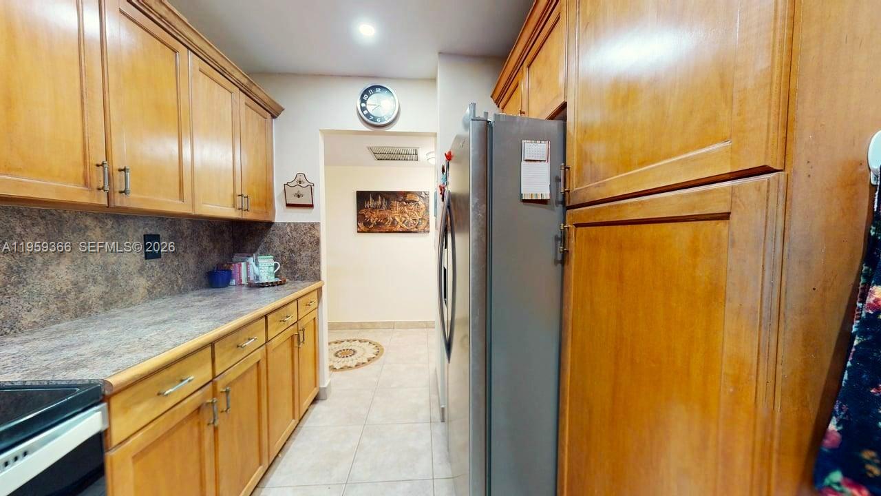 OLYMPUS CONDO - Residential