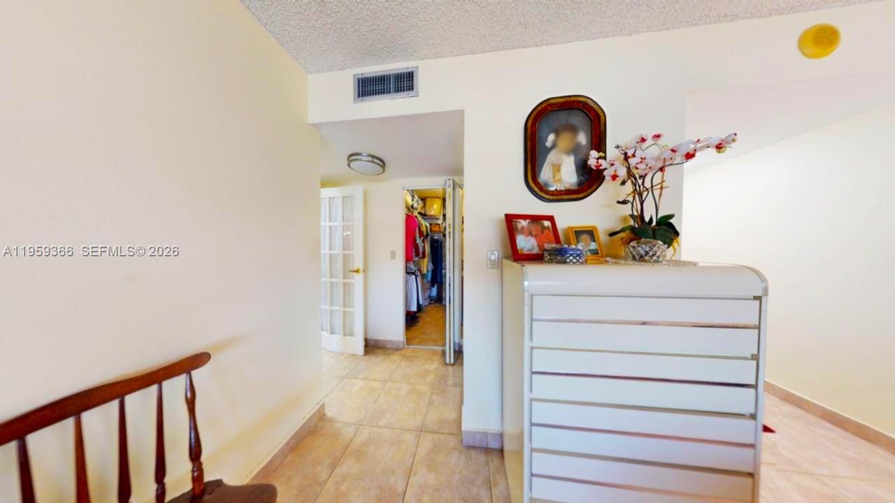 OLYMPUS CONDO - Residential