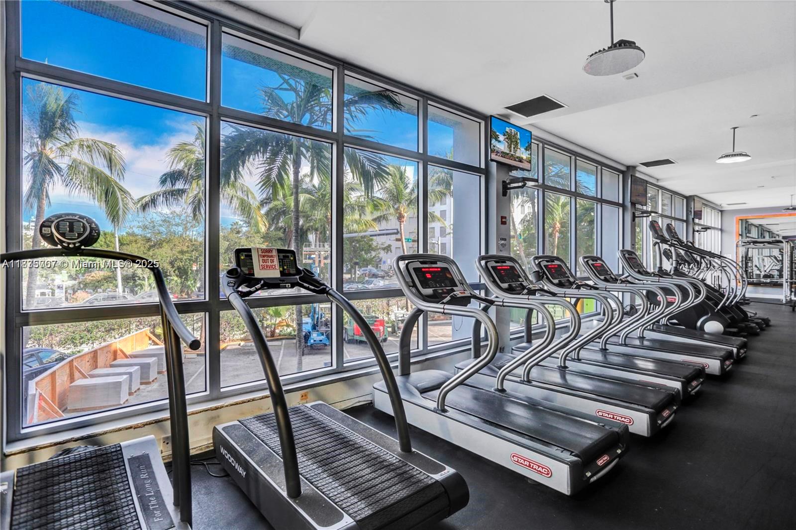 MIRADOR 1035 CONDO - Residential