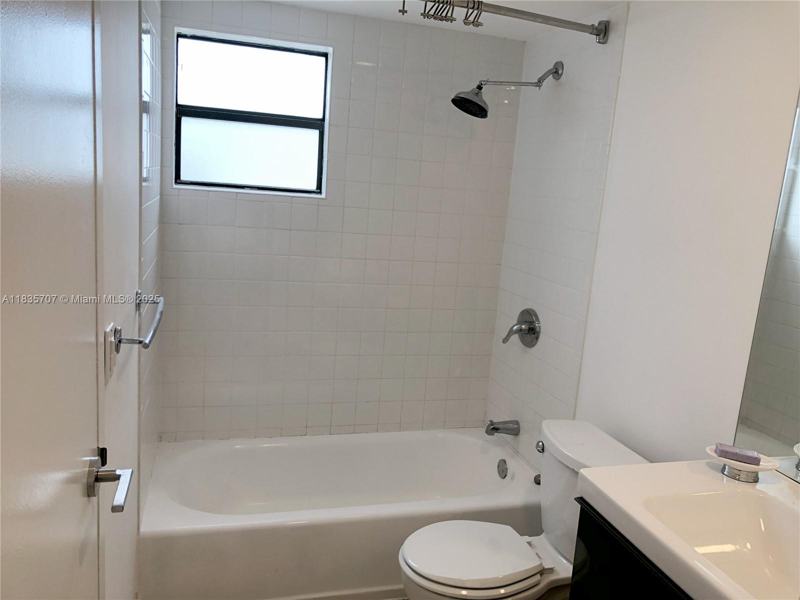 MIRADOR 1035 CONDO - Residential