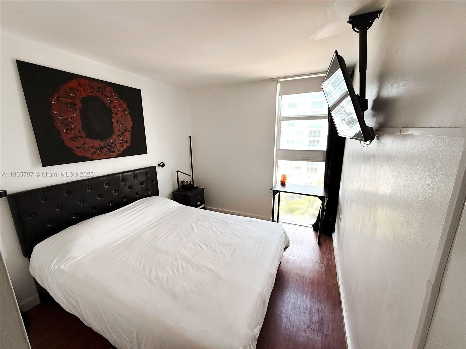 MIRADOR 1035 CONDO - Residential