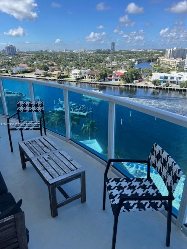 1945 S Ocean Dr 1108
