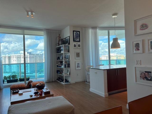 OCEAN MARINE YACHT CLUB C - Residential