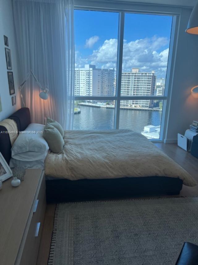 OCEAN MARINE YACHT CLUB C - Residential