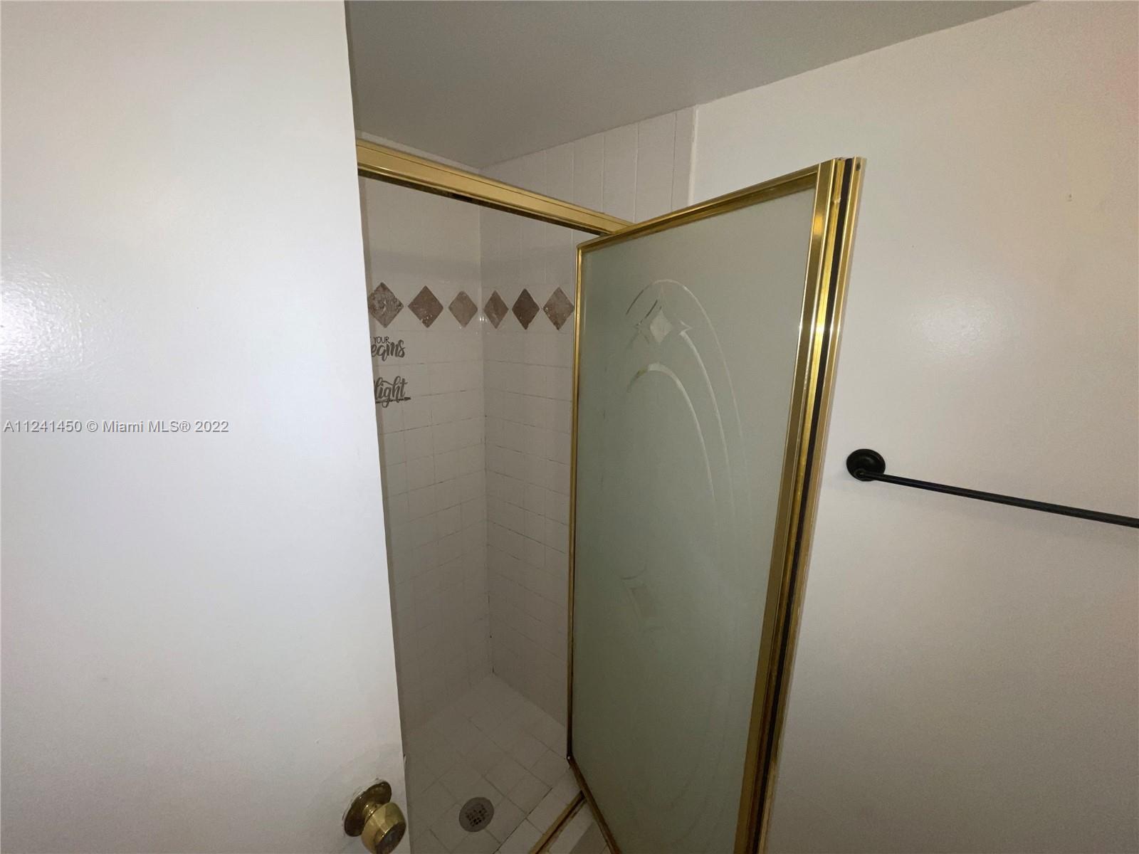 SANDPIPER CONDO - Residential Lease