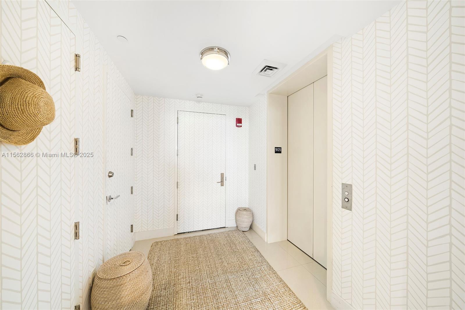 OCEANA KEY BISCAYNE CONDO - Residential Lease