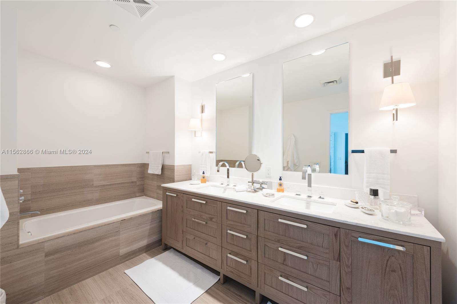 OCEANA KEY BISCAYNE CONDO - Residential Lease