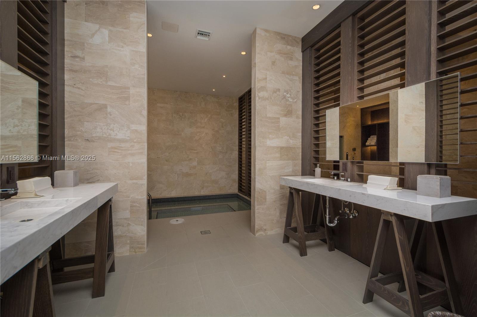 OCEANA KEY BISCAYNE CONDO - Residential Lease