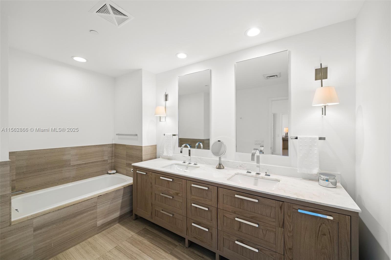 OCEANA KEY BISCAYNE CONDO - Residential Lease