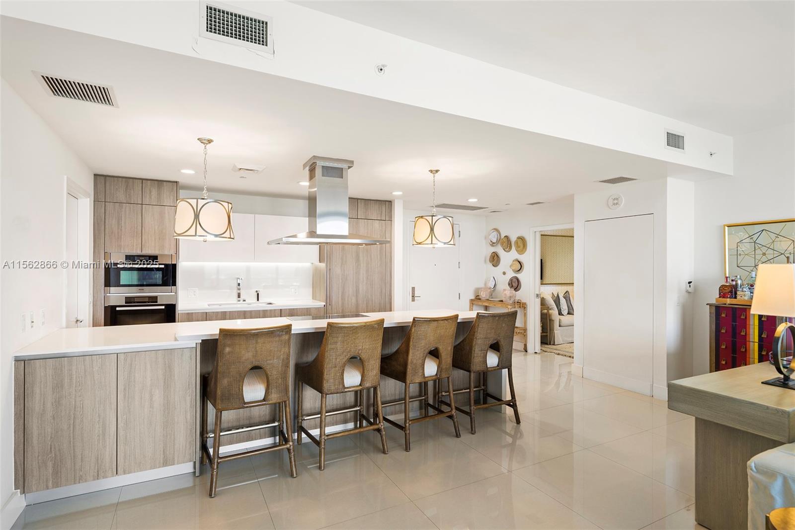 OCEANA KEY BISCAYNE CONDO - Residential Lease