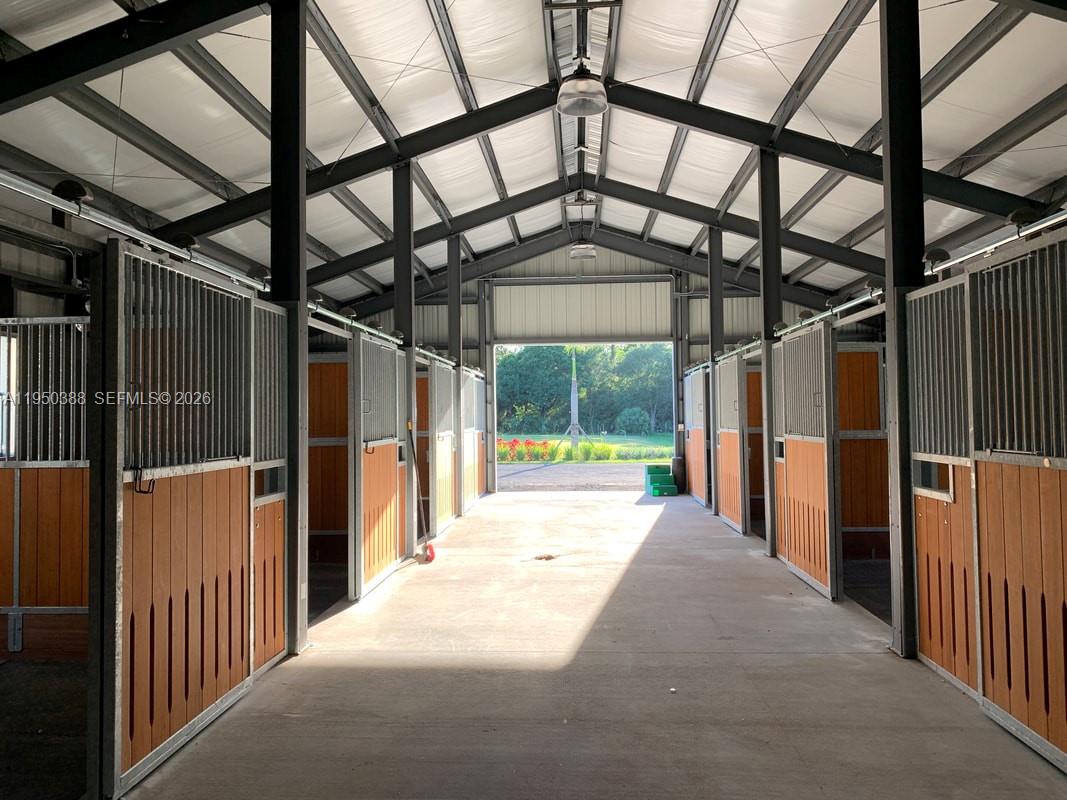 LOXAHATCHEE GROVES - Residential