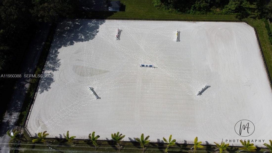 LOXAHATCHEE GROVES - Residential