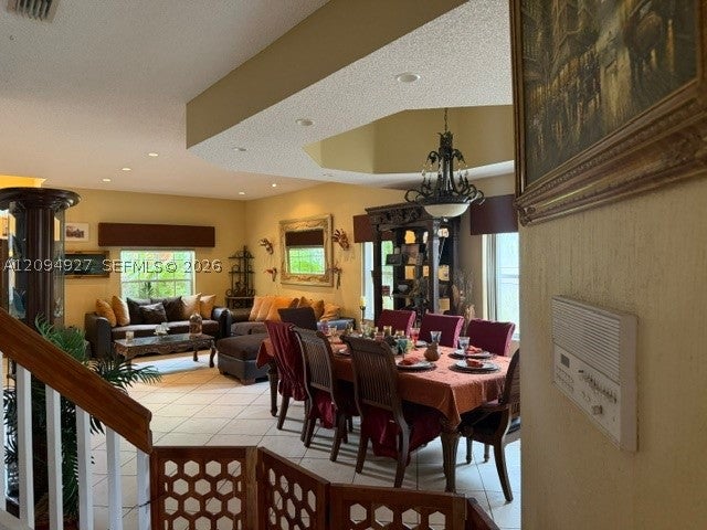 1021 NW 185th Ave, Pembroke Pines, FL, 33029/$895,000 3 1021 NW 185th Ave