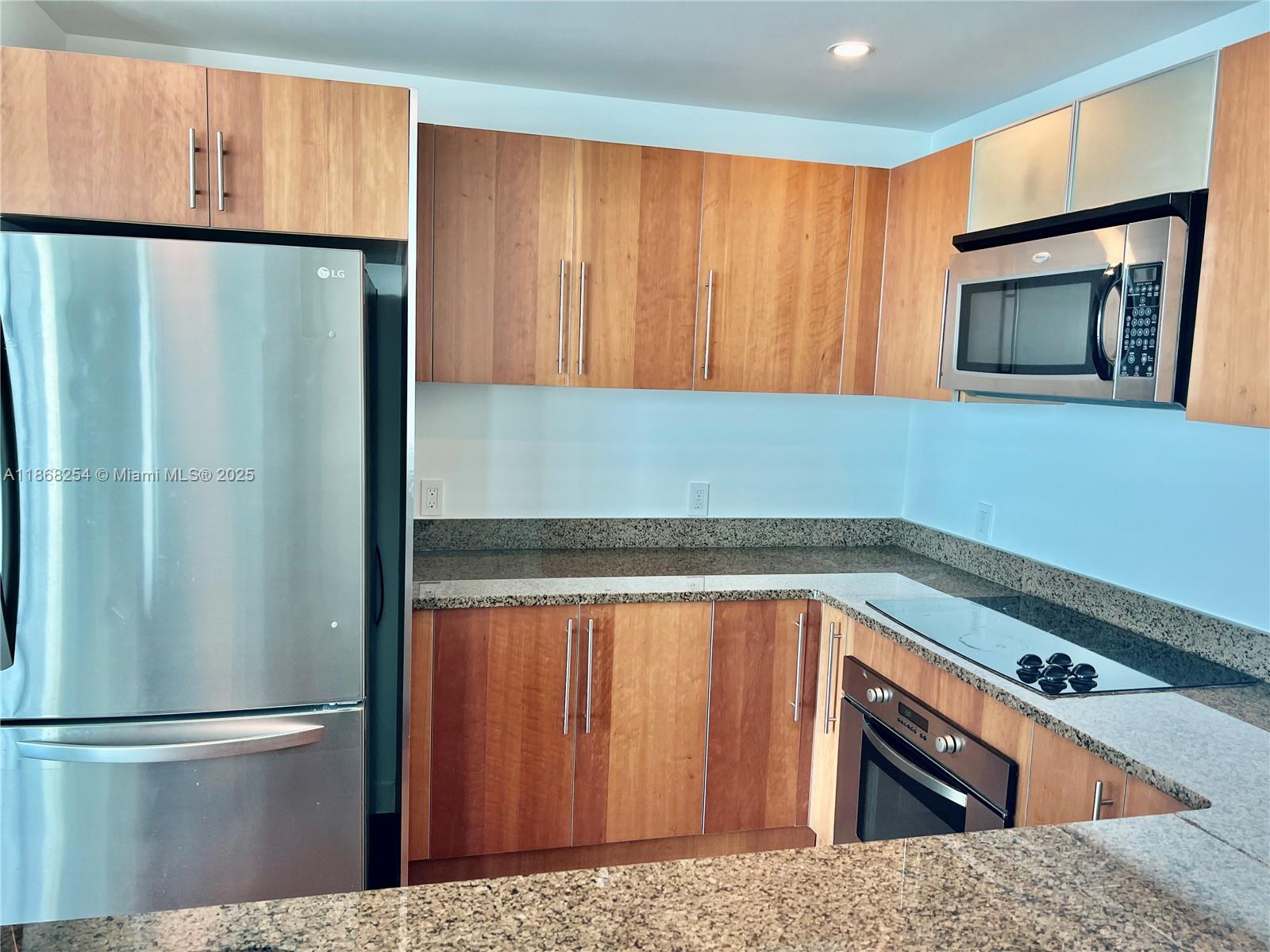 Met 1 Condo - Residential Lease