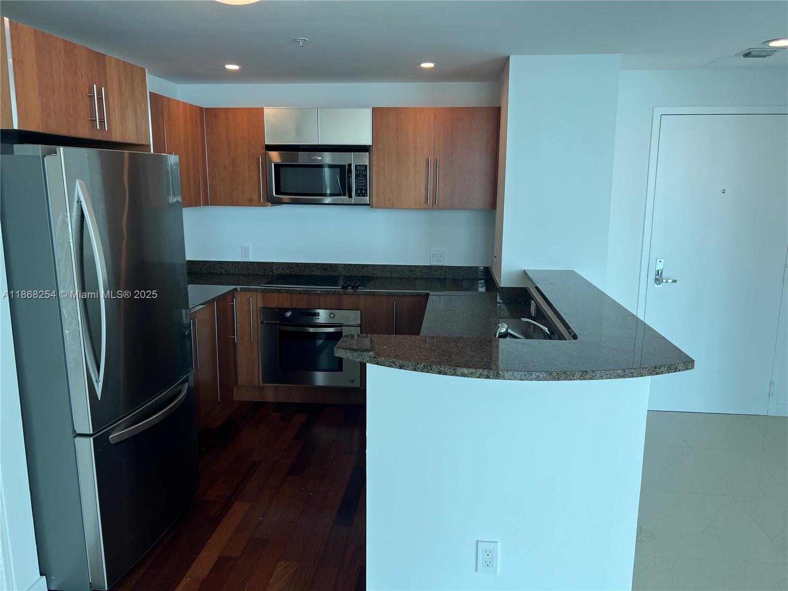 300 S Biscayne Blvd 3710