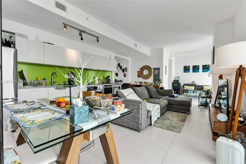 501 NE 31 4305 Miami FL 33137
