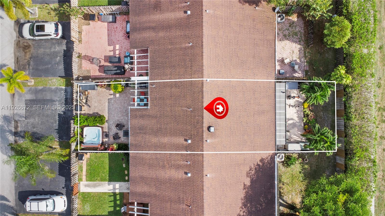 THE LAKES - Residential