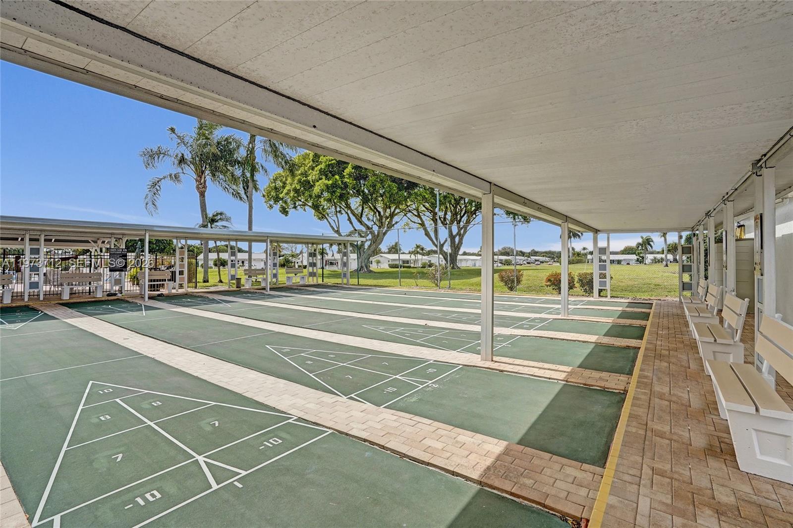 PALM BEACH LEISUREVILLE S - Residential