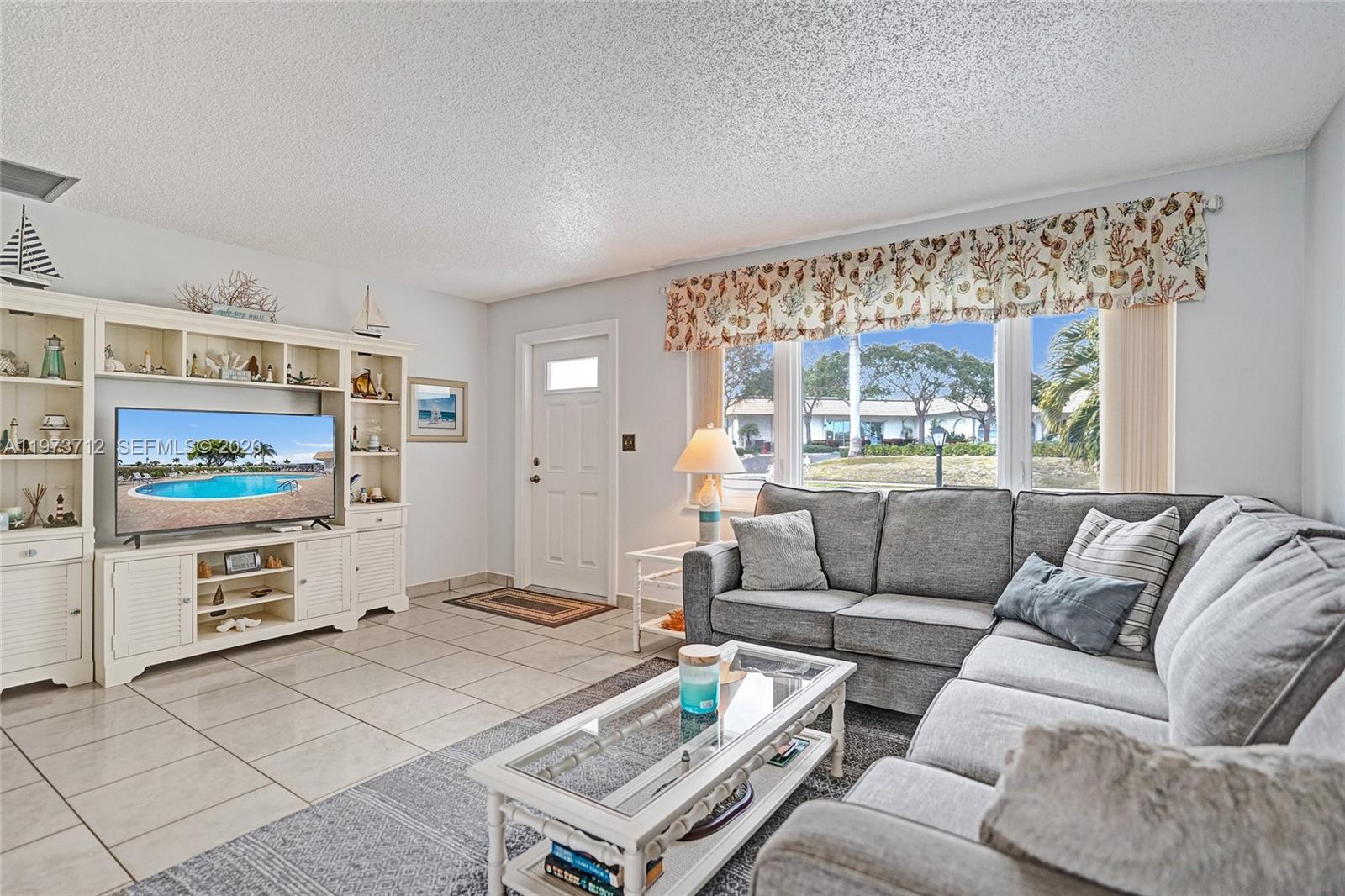 PALM BEACH LEISUREVILLE S - Residential