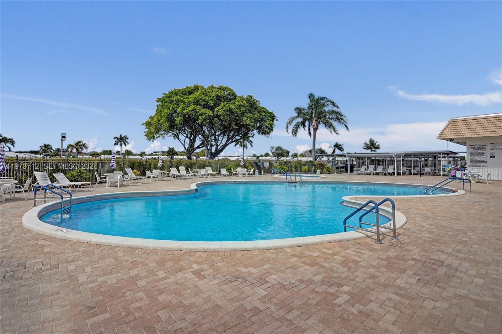 PALM BEACH LEISUREVILLE S - Residential