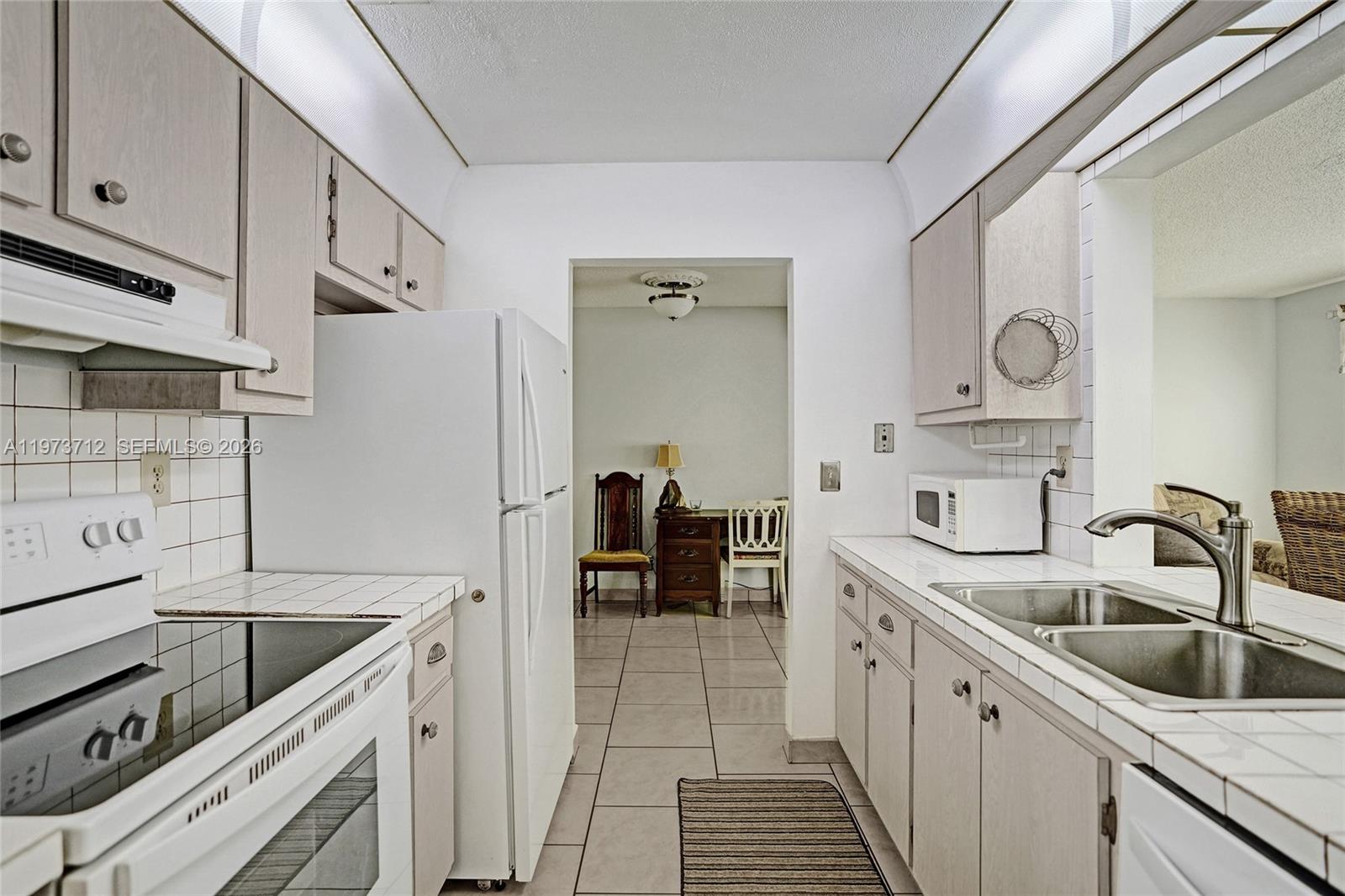 PALM BEACH LEISUREVILLE S - Residential