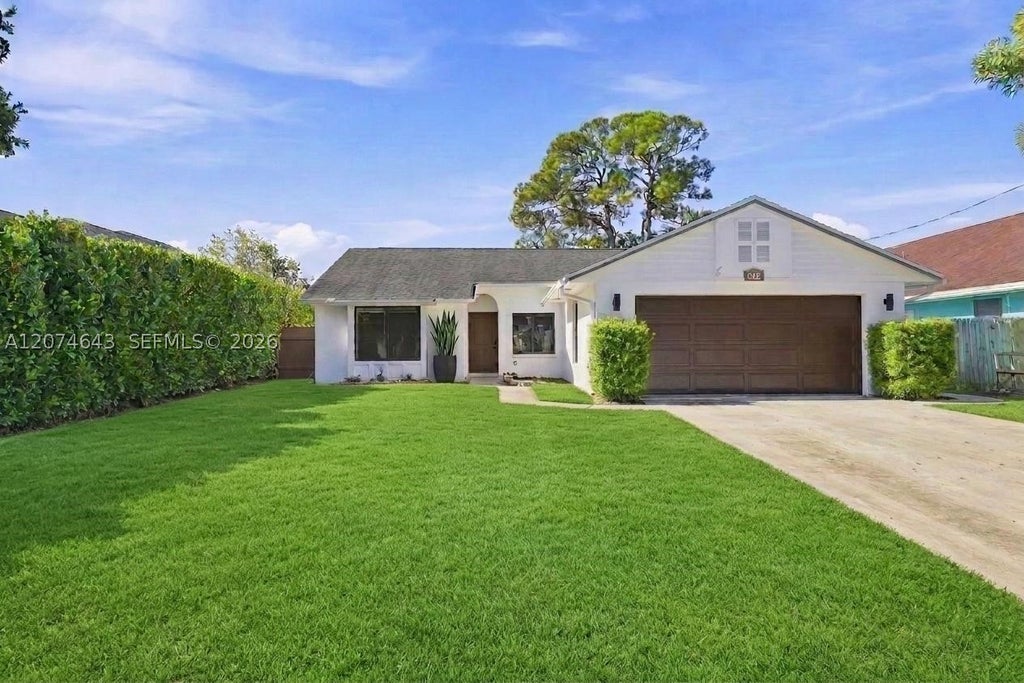 Photo of 6146 Linton St, Jupiter, FL 33458 (MLS # A12074643)