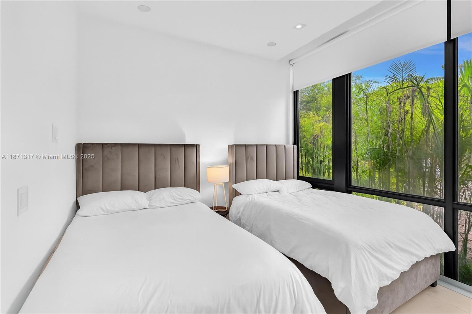 BAY HARBOR ISLAND - Residential Lease