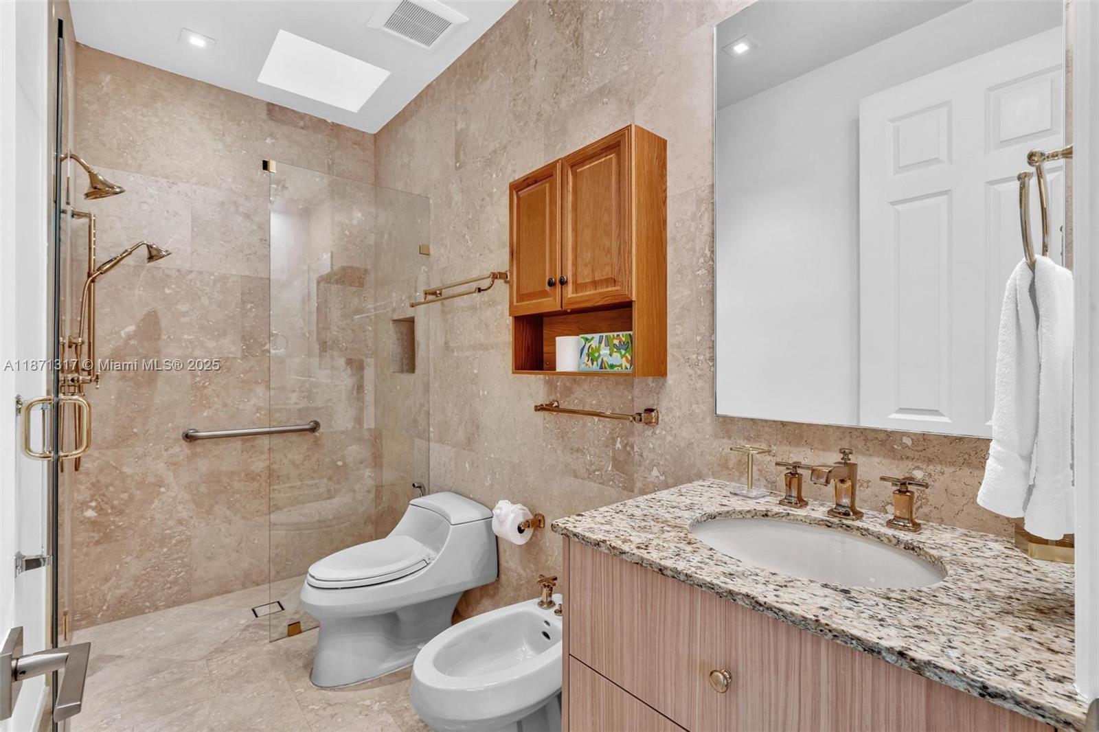 BAY HARBOR ISLAND - Residential Lease