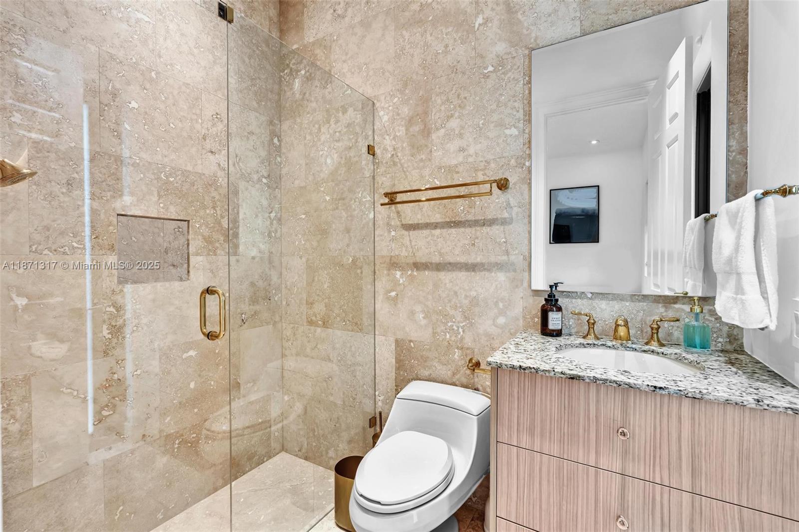 BAY HARBOR ISLAND - Residential Lease