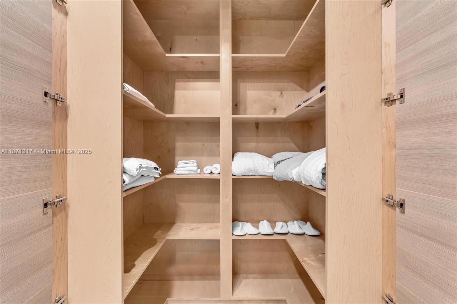 BAY HARBOR ISLAND - Residential Lease