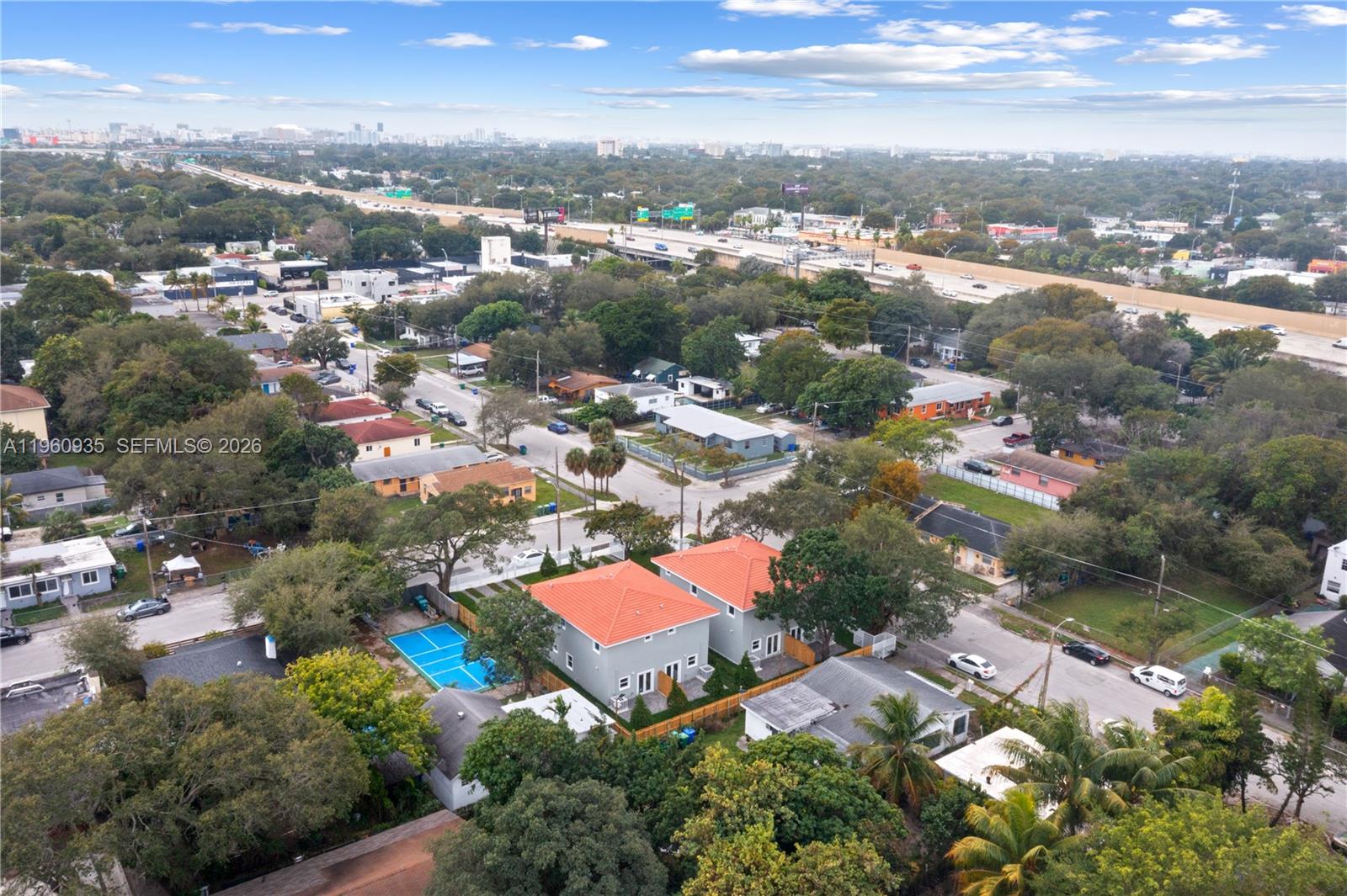 BUENA VISTA GARDENS - Residential