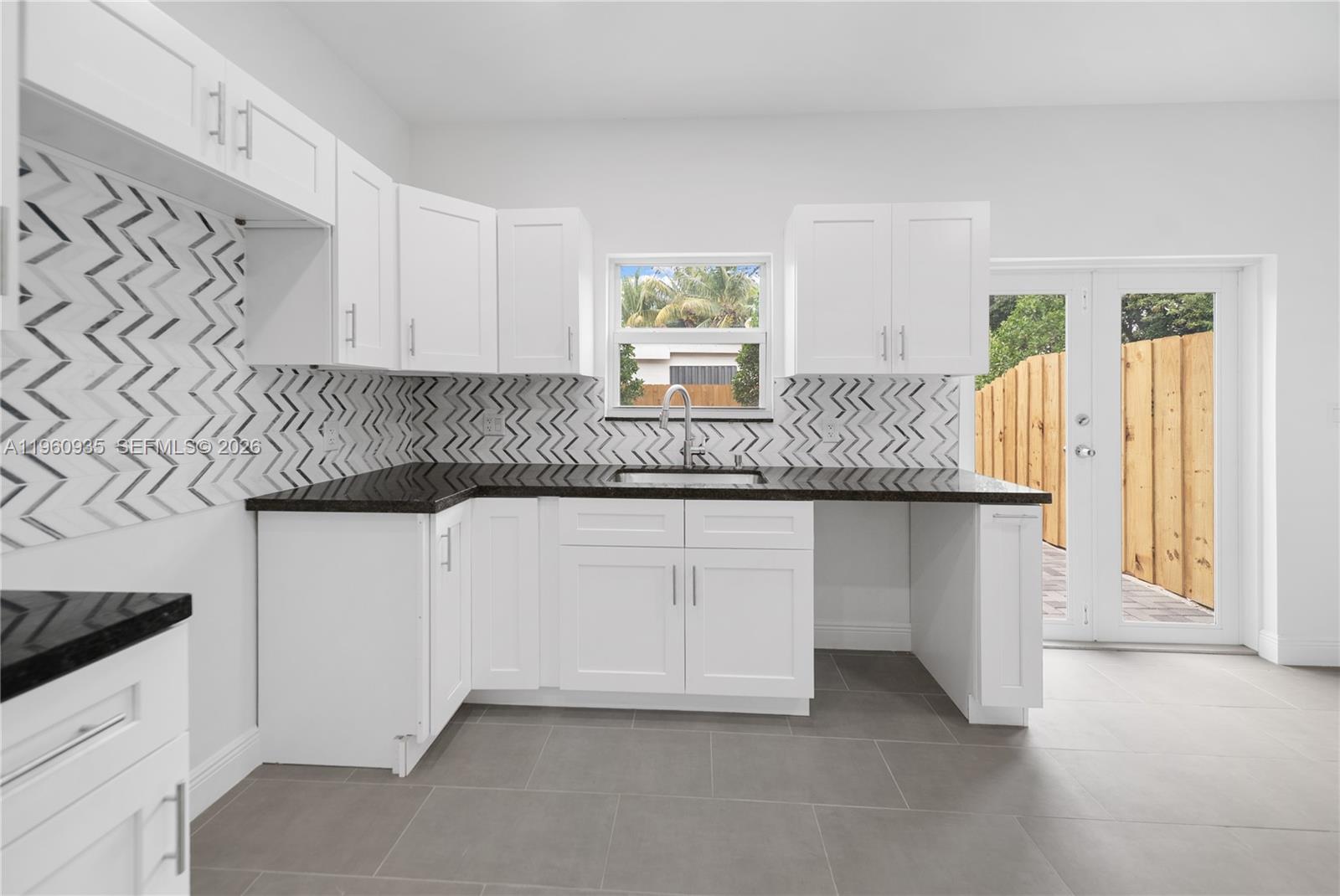 BUENA VISTA GARDENS - Residential