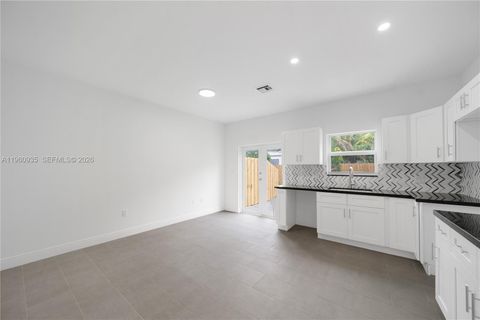 529 NW 56th St Miami FL 33127