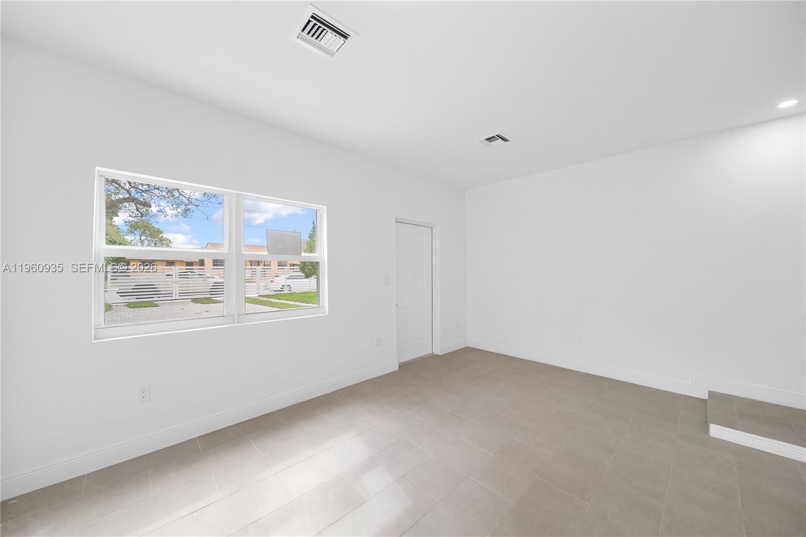 BUENA VISTA GARDENS - Residential