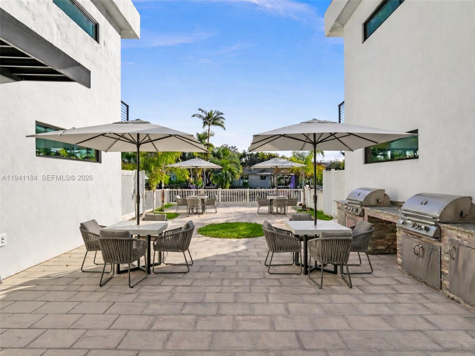 H20 DANIA BEACH - Residential