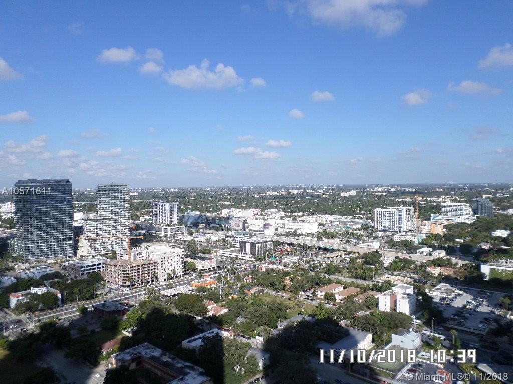 PARAISO BAY - Residential Lease