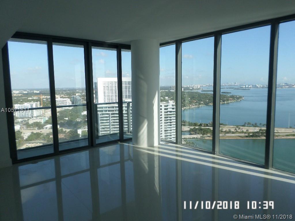 PARAISO BAY - Residential Lease