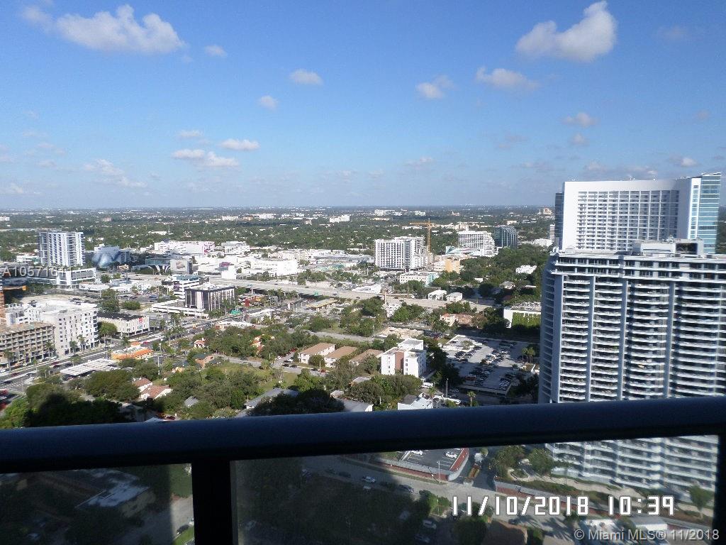 PARAISO BAY - Residential Lease