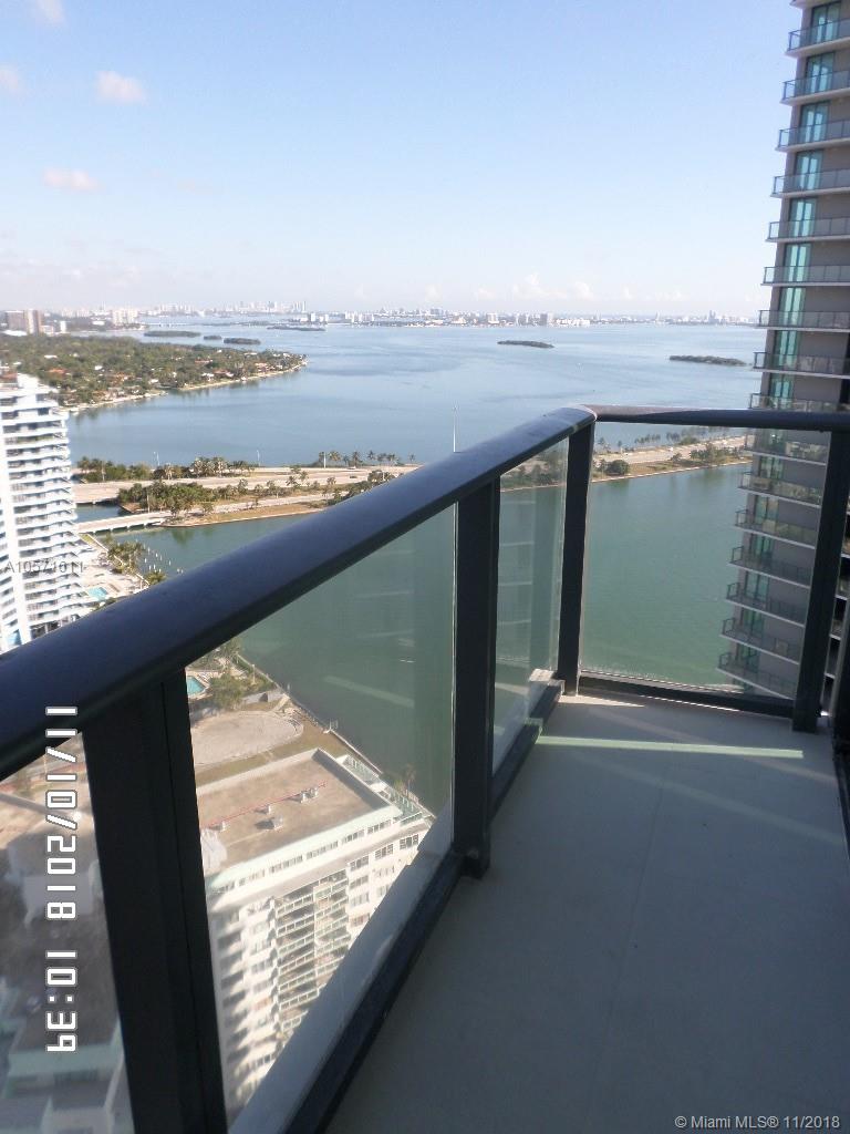 PARAISO BAY - Residential Lease