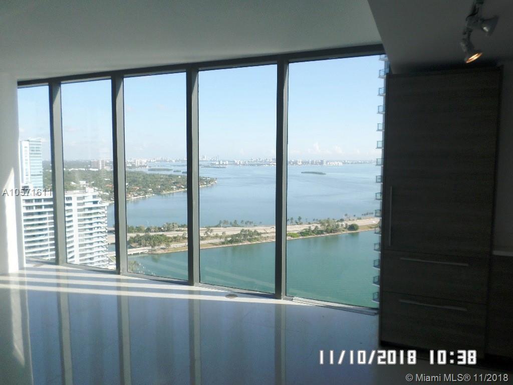 PARAISO BAY - Residential Lease