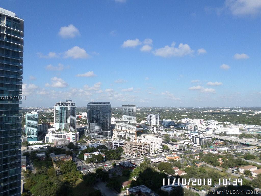 PARAISO BAY - Residential Lease