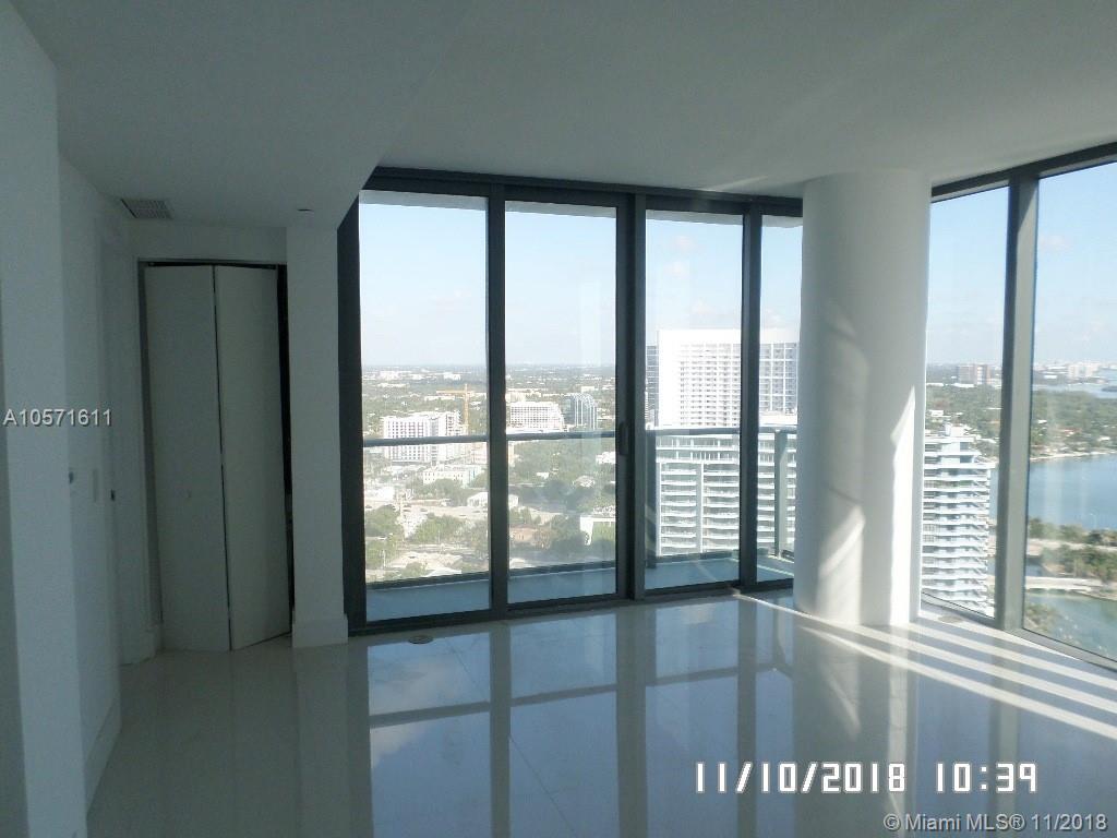 PARAISO BAY - Residential Lease