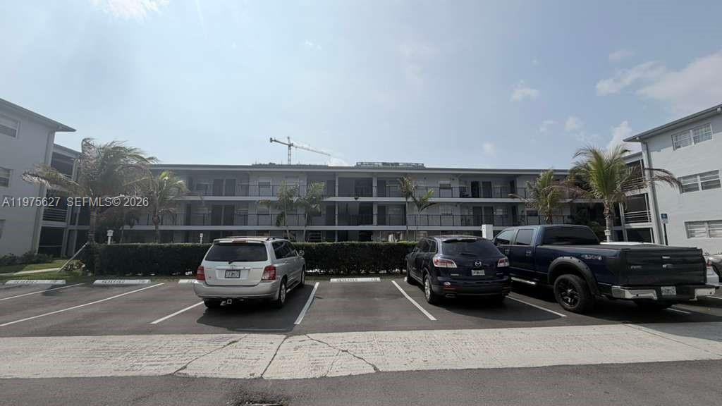 LSOLEI AT HALLANDALE BEAC - Residential