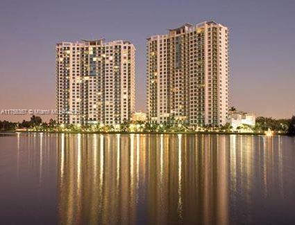 Rental Property at 2681 Flamingo Rd 707S, Sunrise, Miami-Dade County, Florida - Bedrooms: 2 
Bathrooms: 2  - $2,400 MO.