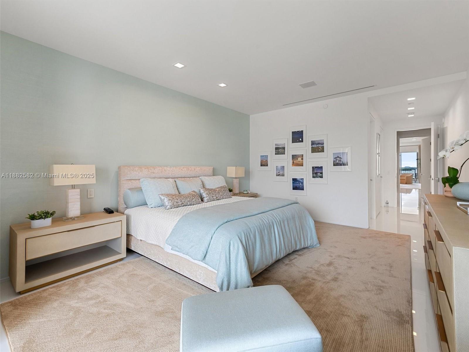 5000 BAYVIEW AT FISHER IS - Residential