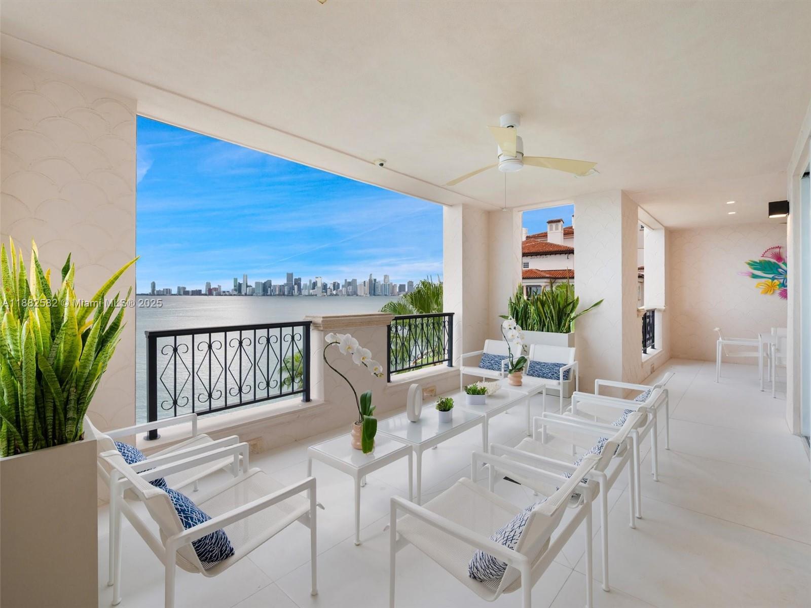 5000 BAYVIEW AT FISHER IS - Residential