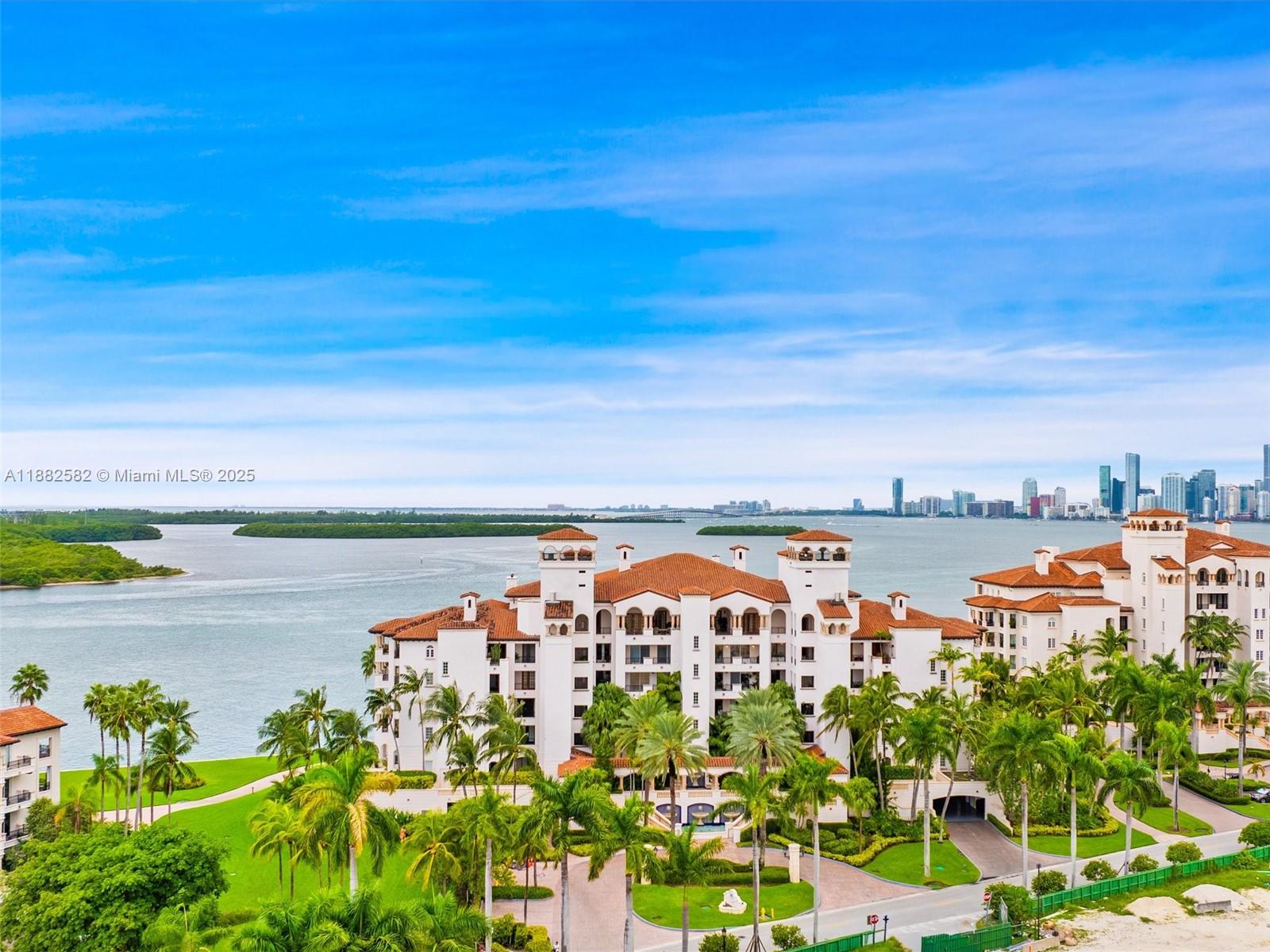 5000 BAYVIEW AT FISHER IS - Residential