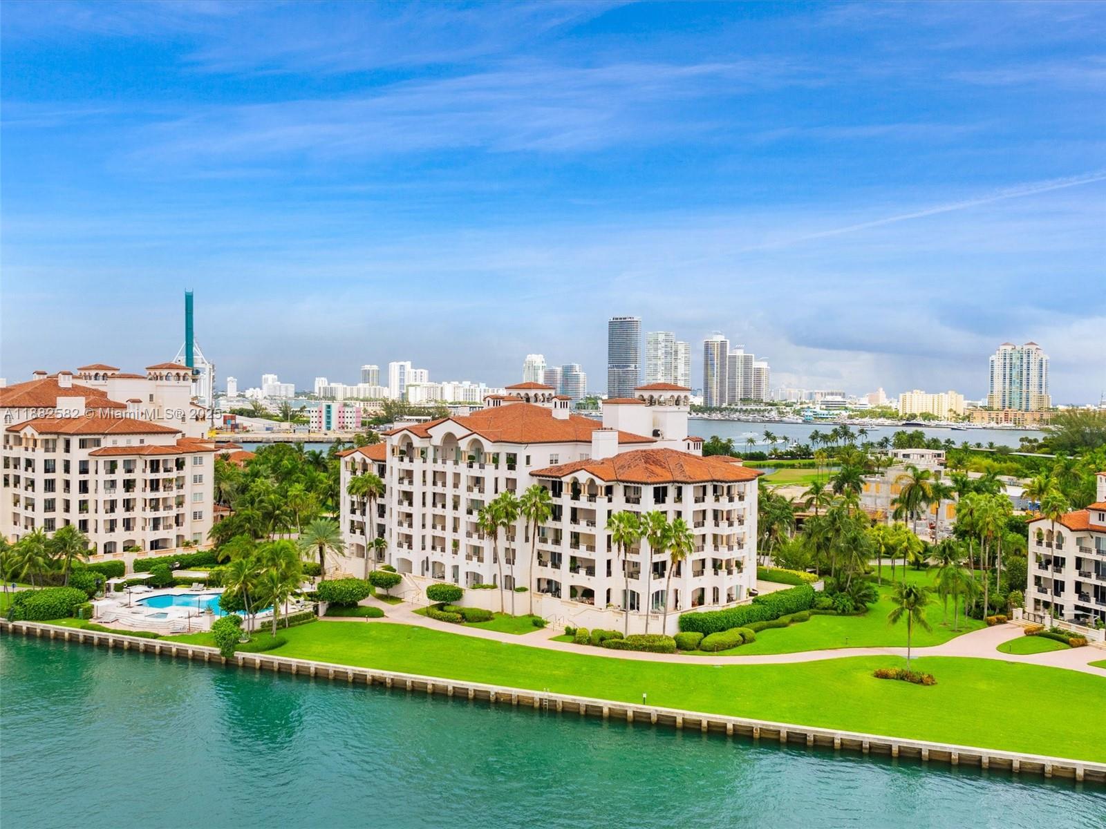 5000 BAYVIEW AT FISHER IS - Residential
