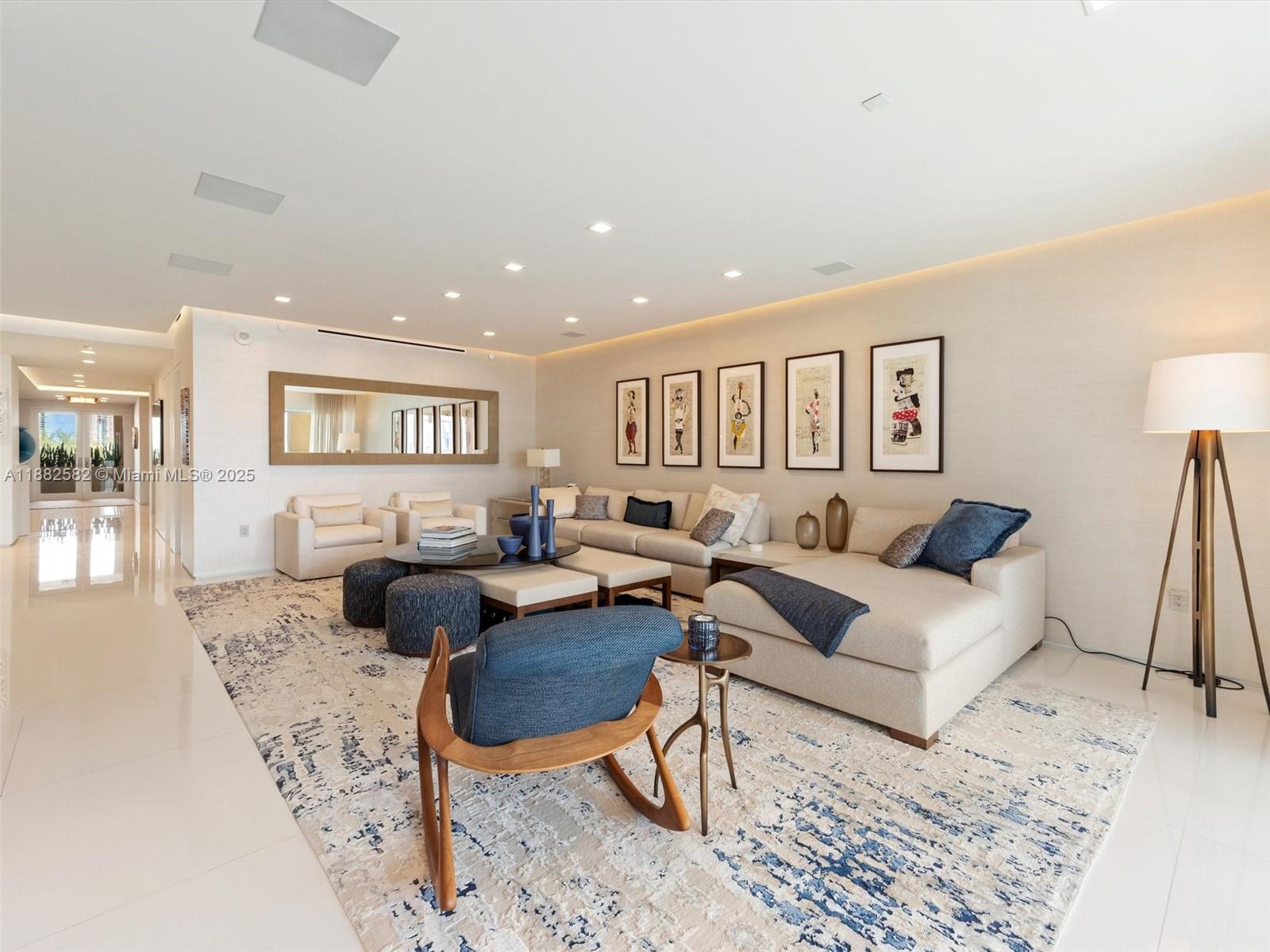 5000 BAYVIEW AT FISHER IS - Residential