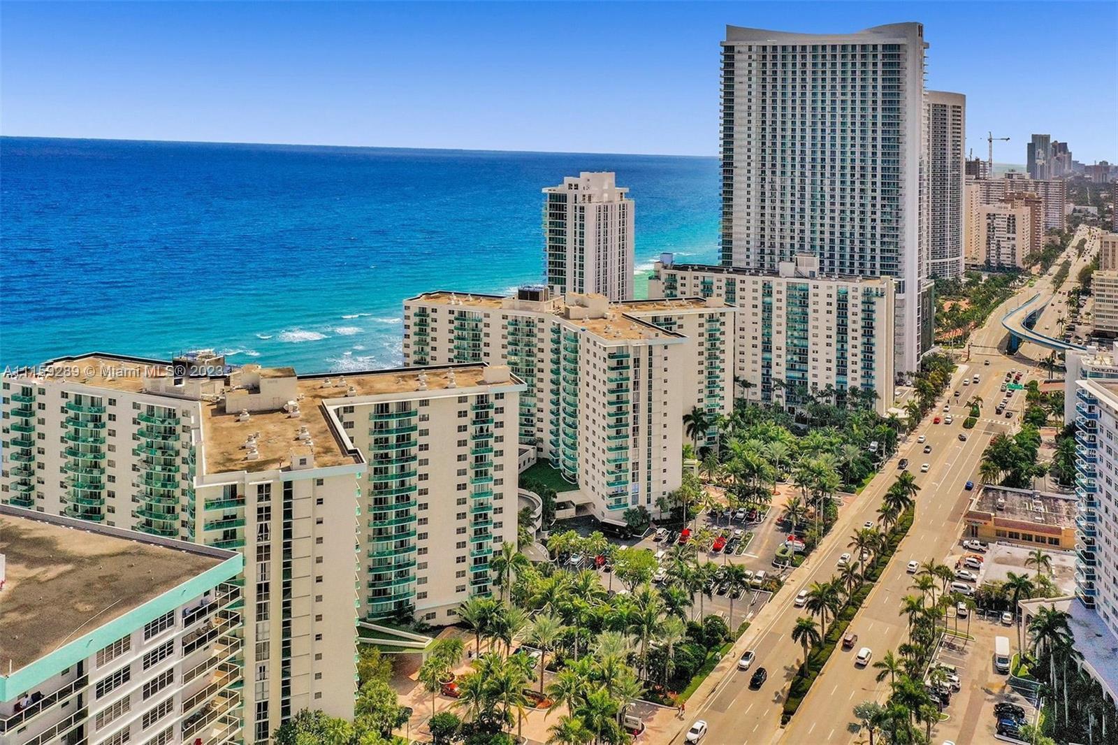 Tides on Hollywood Beach - Residential